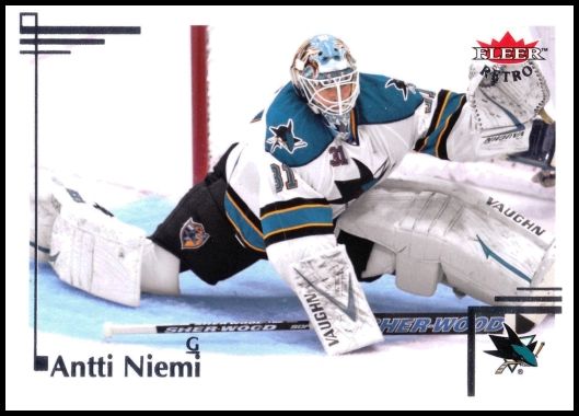 23 Antti Niemi